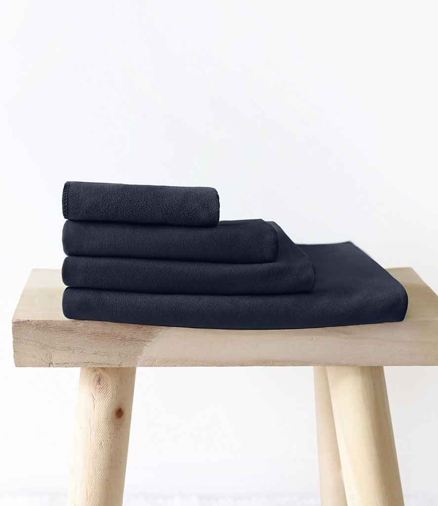 SOL'S Atoll 100 Microfibre Bath Sheet in French Navy, front view