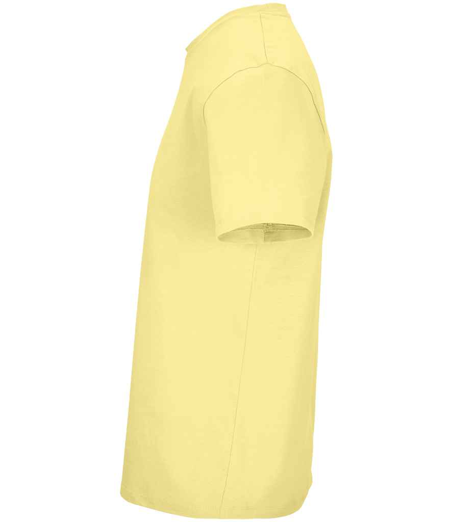 SOL'S Unisex Legend -Shirt in Light Yellow, side view