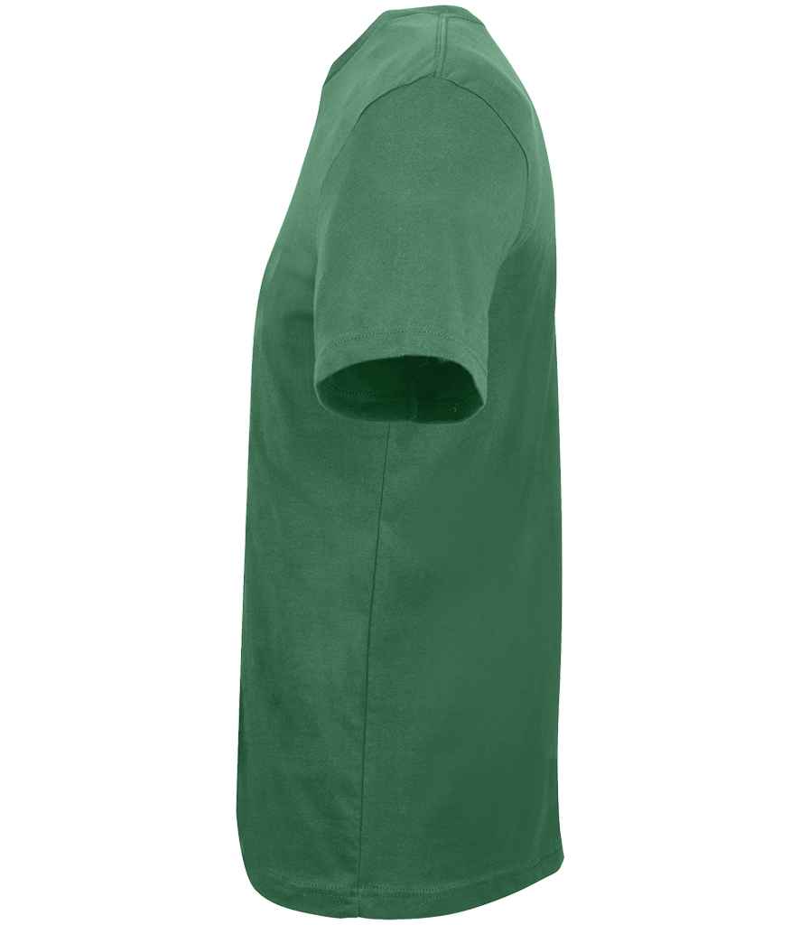 SOL'S Unisex Tuner T-Shirt in Irish Green, side view