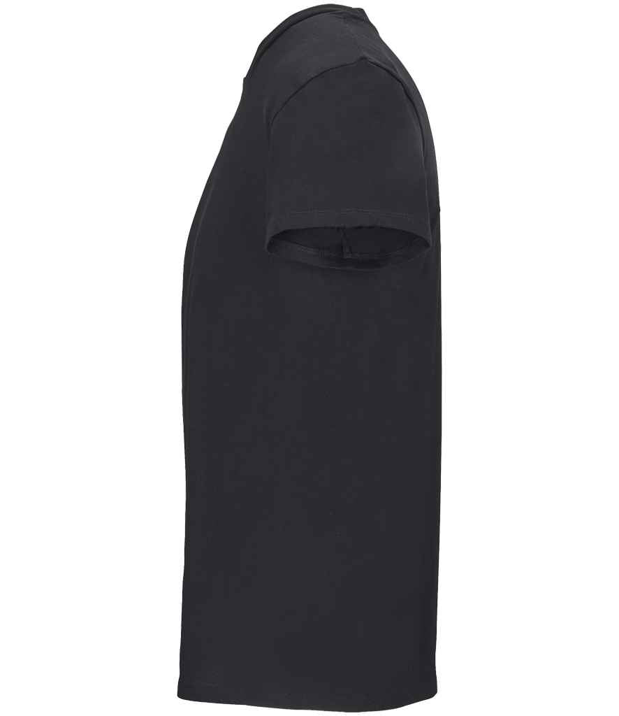 SOL'S Crusader Recycled T-Shirt in Deep Black, side view