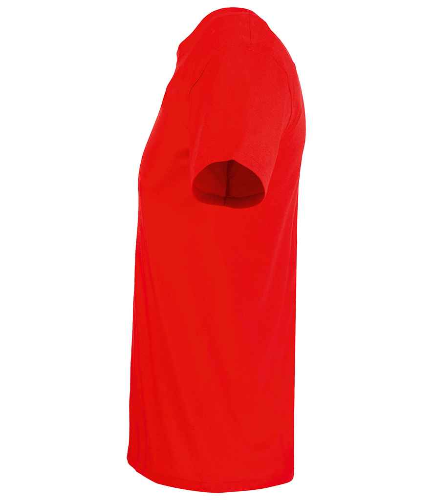 SOL'S Unisex Explorer Recycled T-Shirt in Red, side view