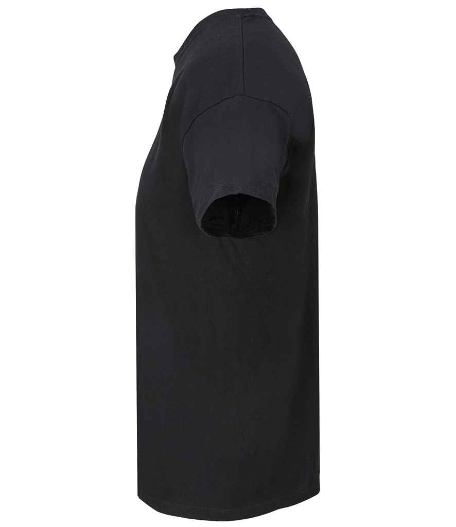 SOL'S Unisex Titan T-Shirt in Black, side view