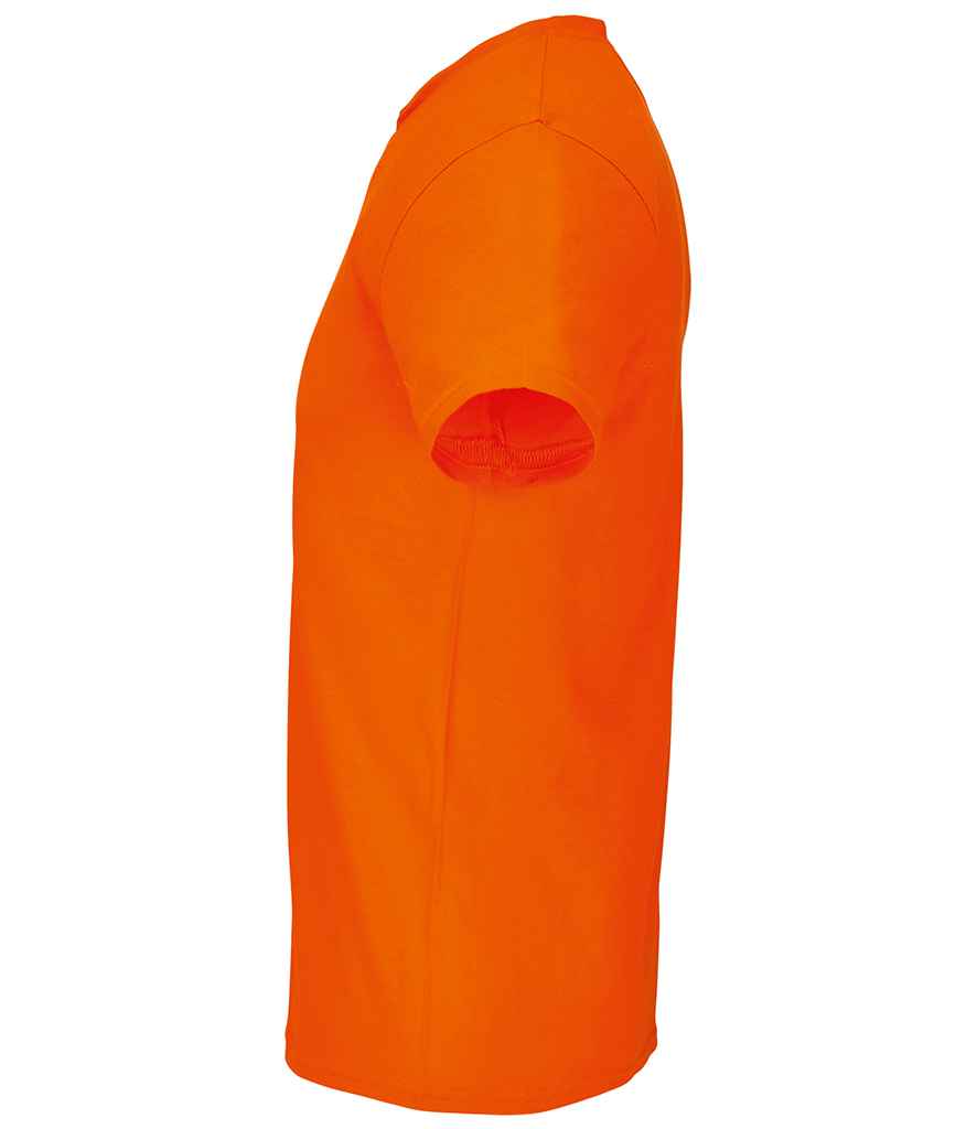 SOL'S Unisex Titan T-Shirt in Orange, side view