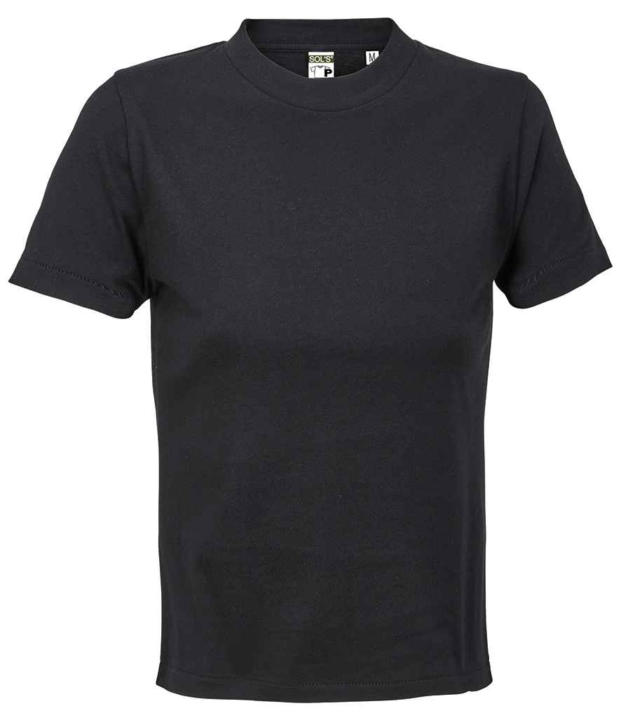 SOL'S Ladies Lilia Low Crop T-Shirt in Deep Black, front view