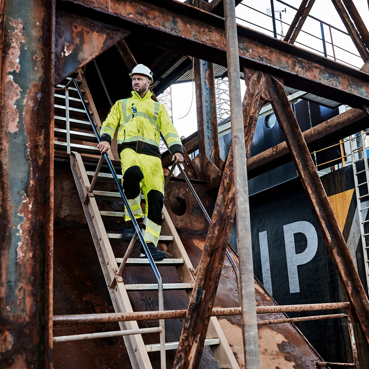 ELKA Rainwear Visible Xtreme Softshell jacket in Fl. Yellow/Black