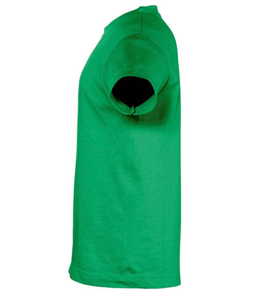 SOL'S Kids Regent T-Shirt in Kelly Green, side view