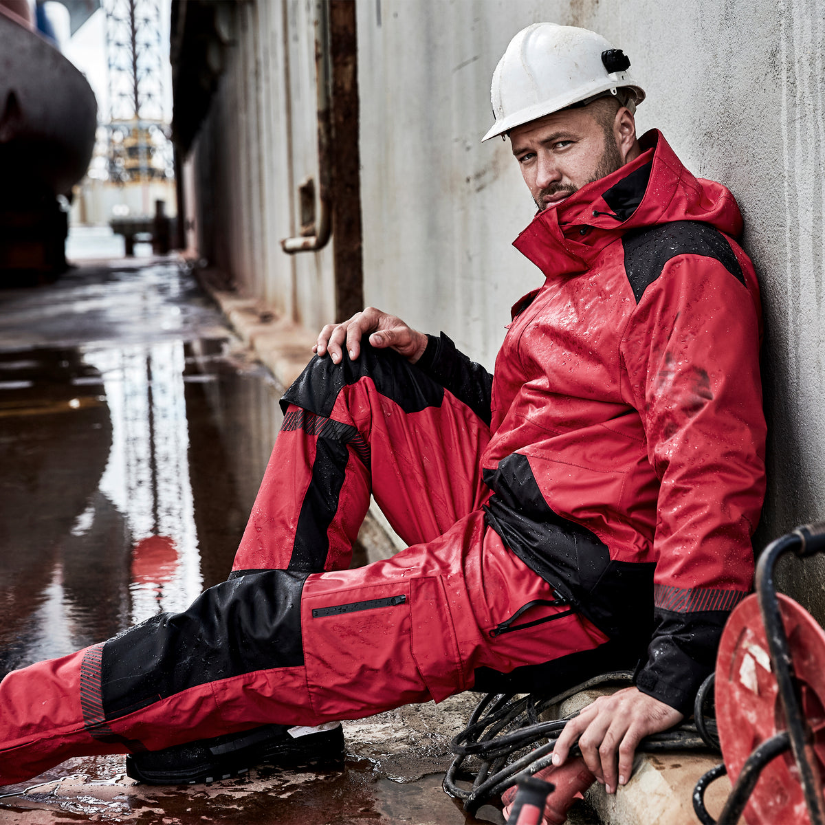 ELKA Rainwear Working Xtreme Stretch Jacket in Red/Black