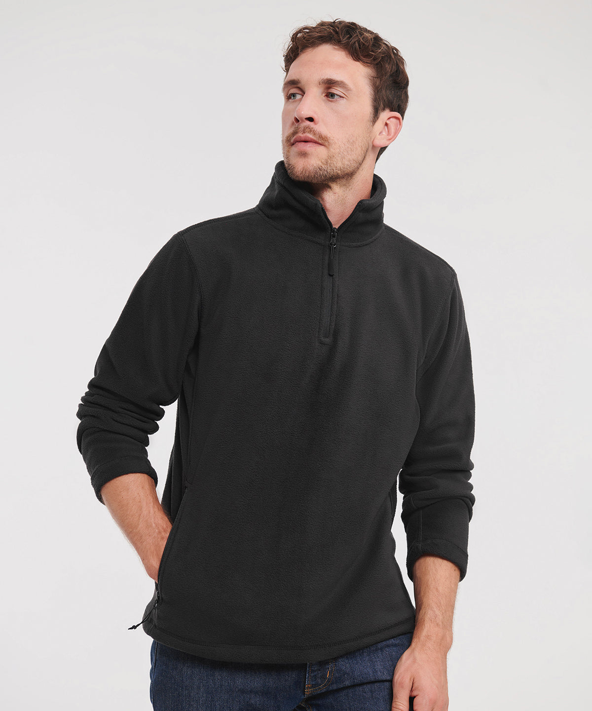 Russell Athletic ¼-zip outdoor fleece, lifestyle photo