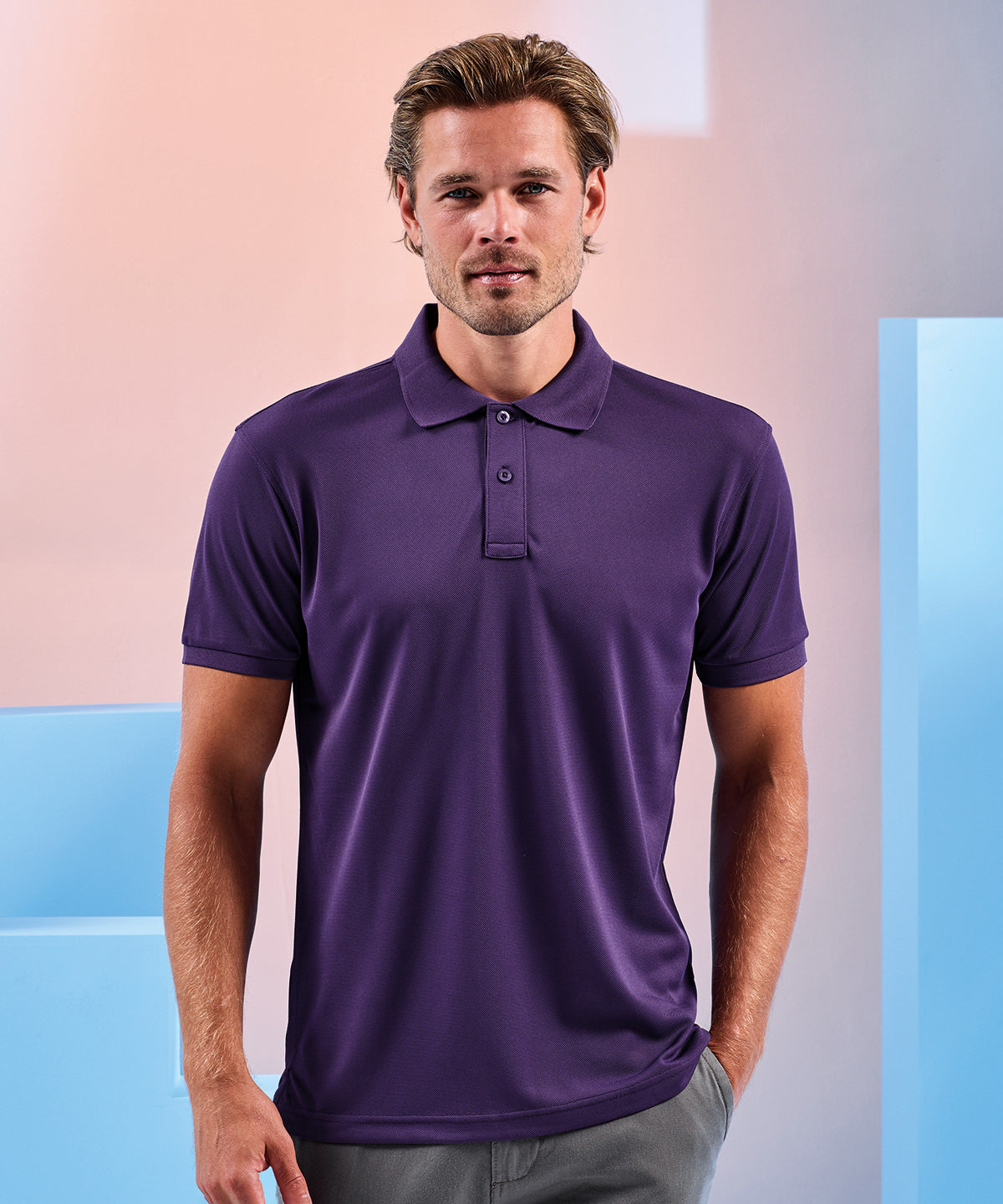 Asquith & Fox Men's GlacierTech polo, lifestyle photo