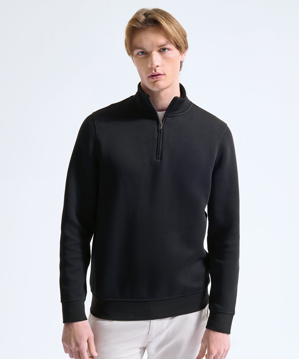 Asquith & Fox Men’s ¼-zip premium sweatshirt, lifestyle photo