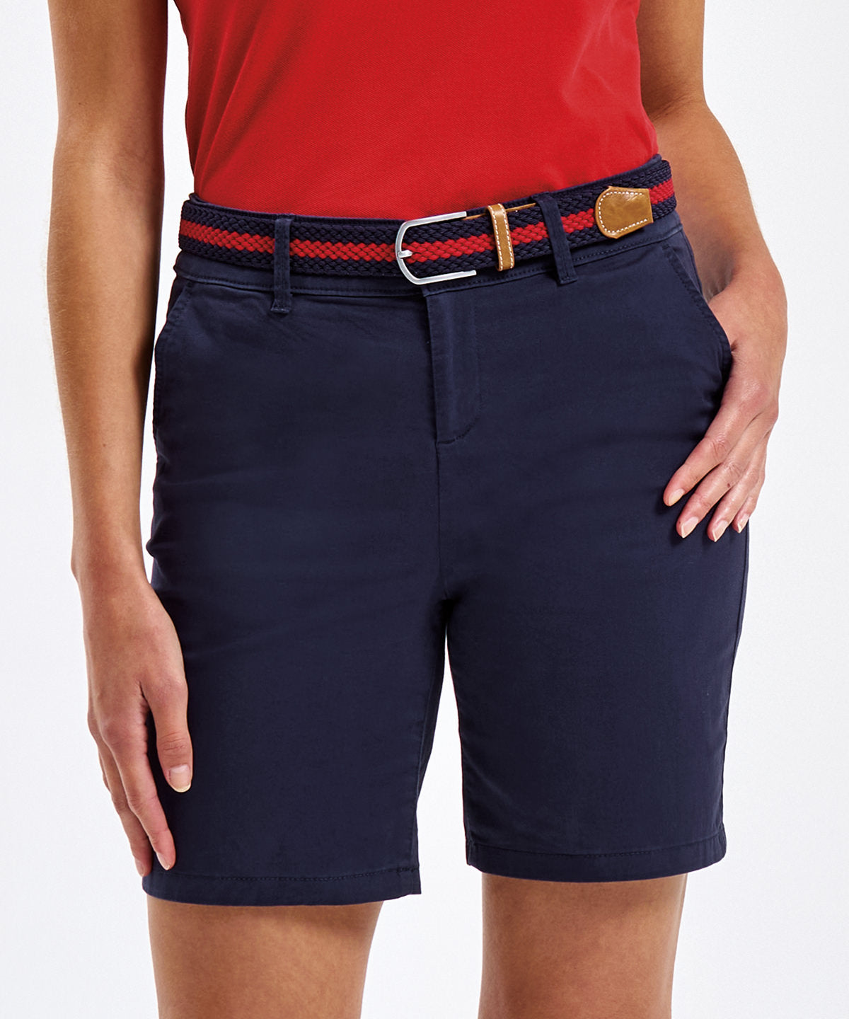 Asquith & Fox Women’s ultimate chino shorts, lifestyle photo
