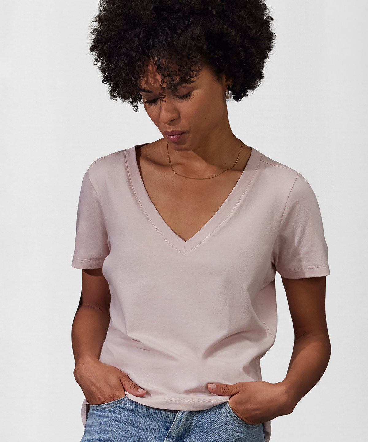 B&C Collection B&C #E150 V /women, lifestyle photo