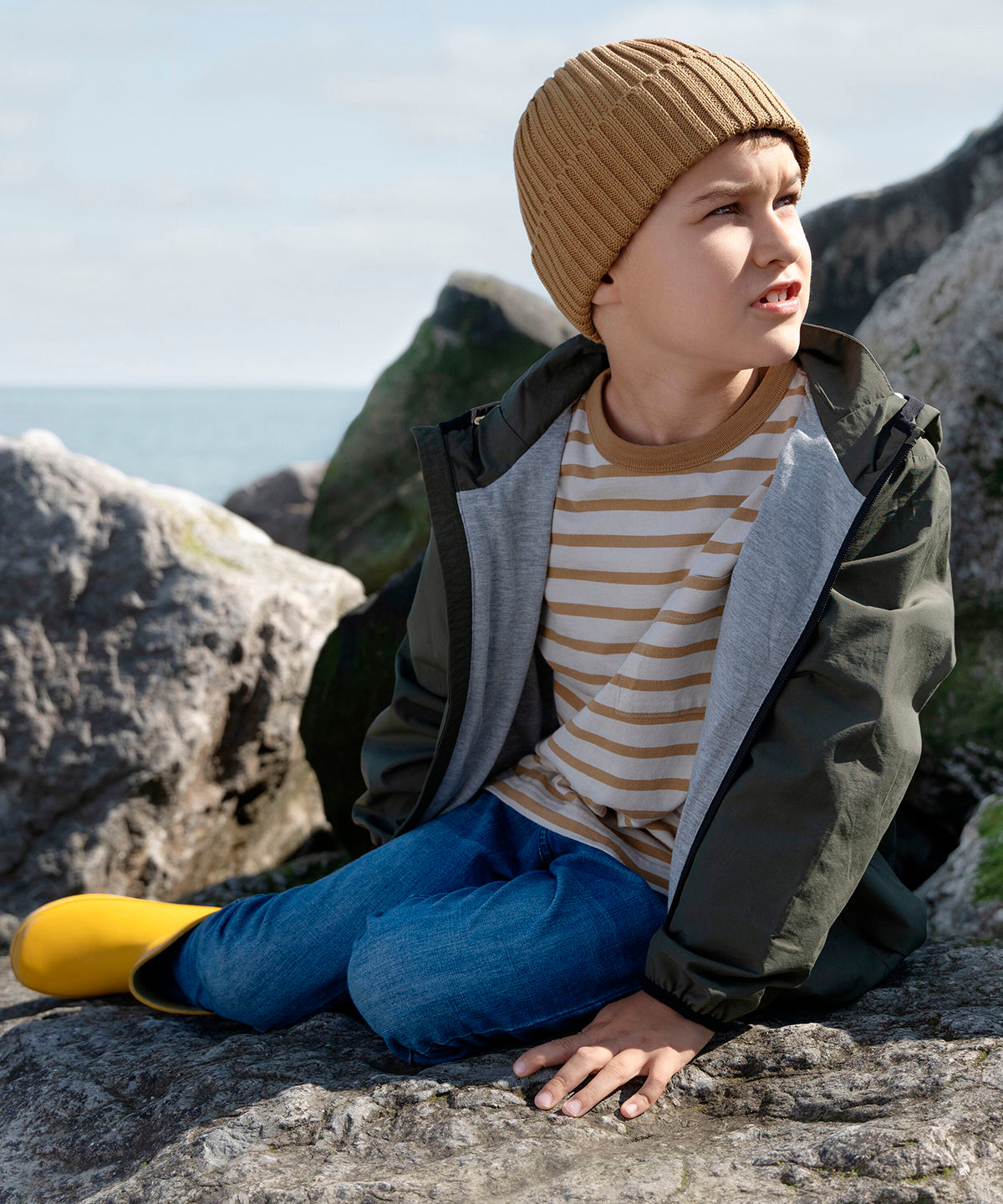 Beechfield Organic cotton kids beanie, lifestyle photo