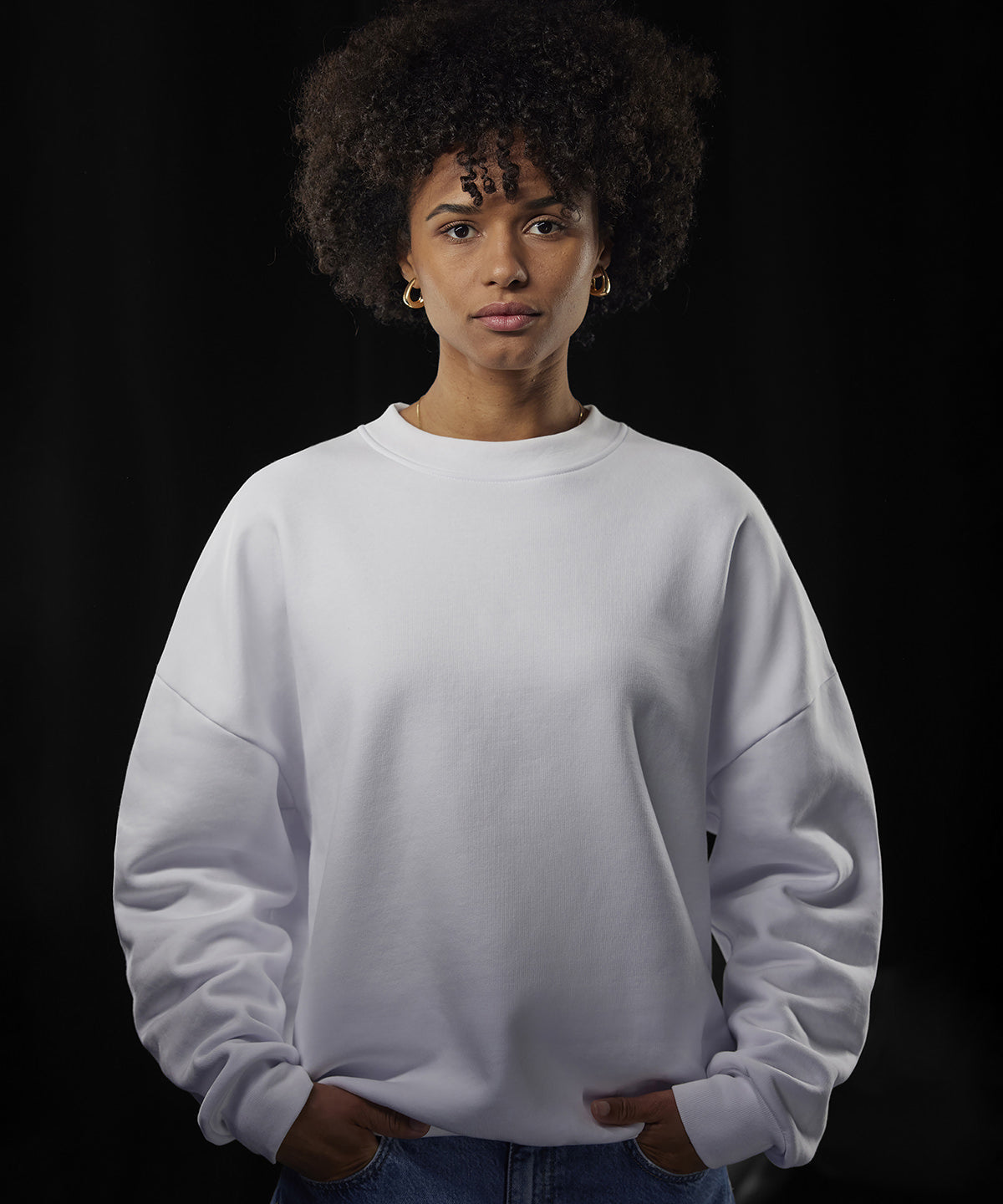 B&C Collection B&C Influence crew, lifestyle photo