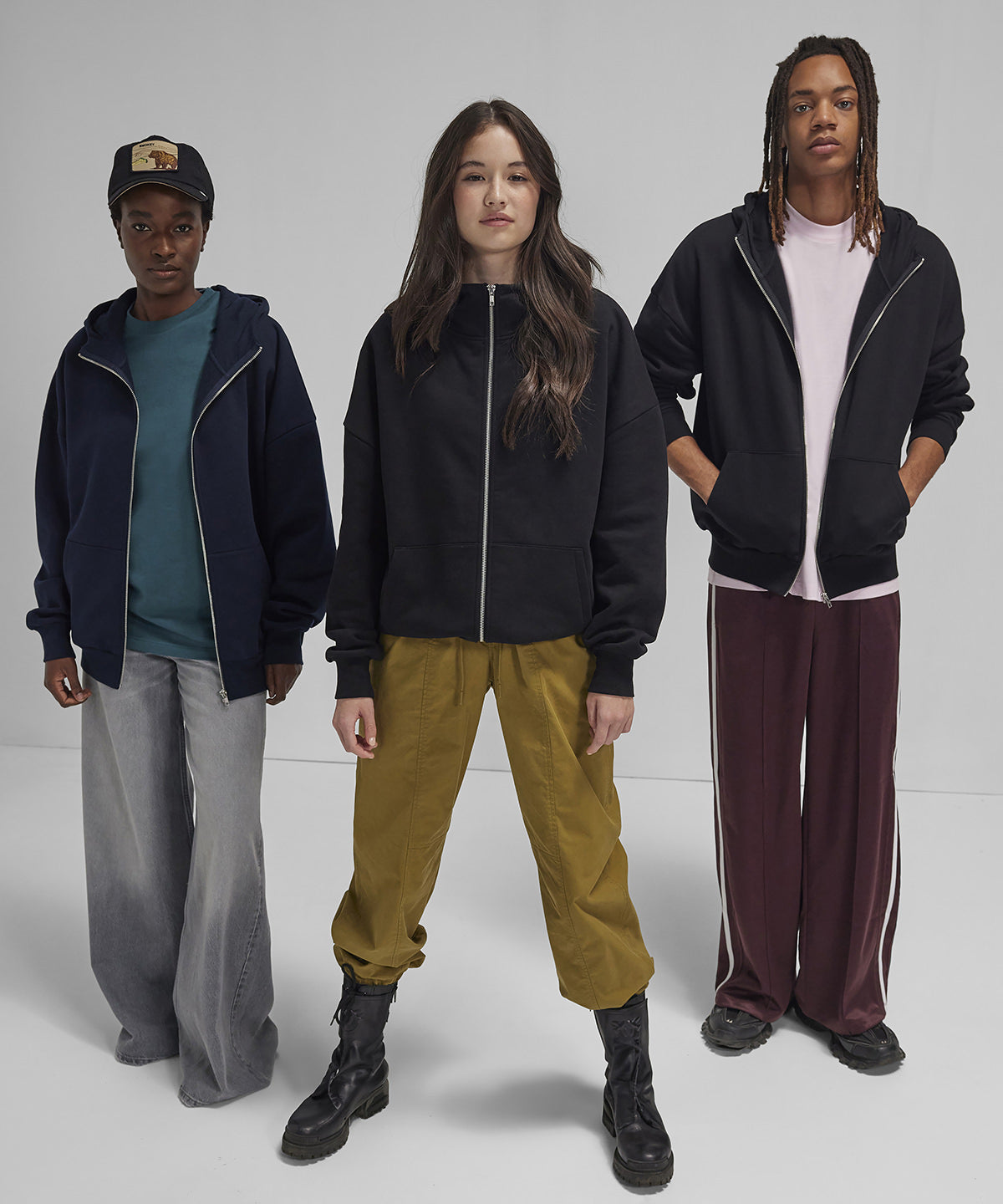 B&C Collection B&C Influence zip hood, lifestyle photo