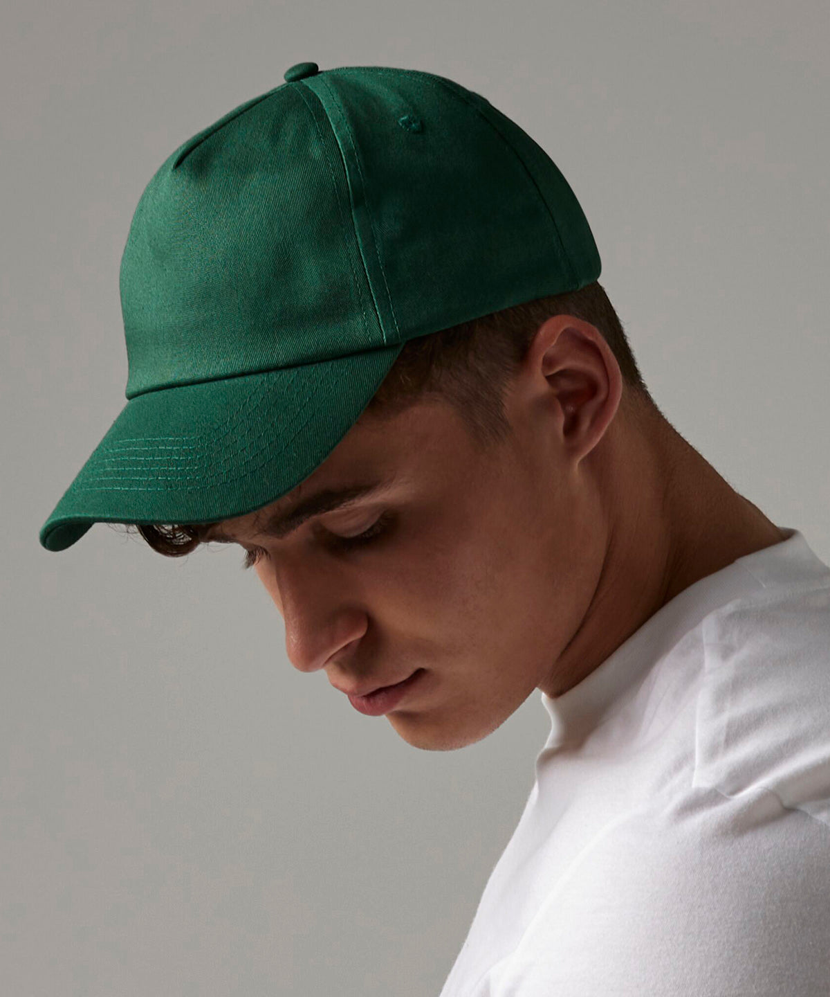 Beechfield Authentic 5-panel cap, lifestyle photo