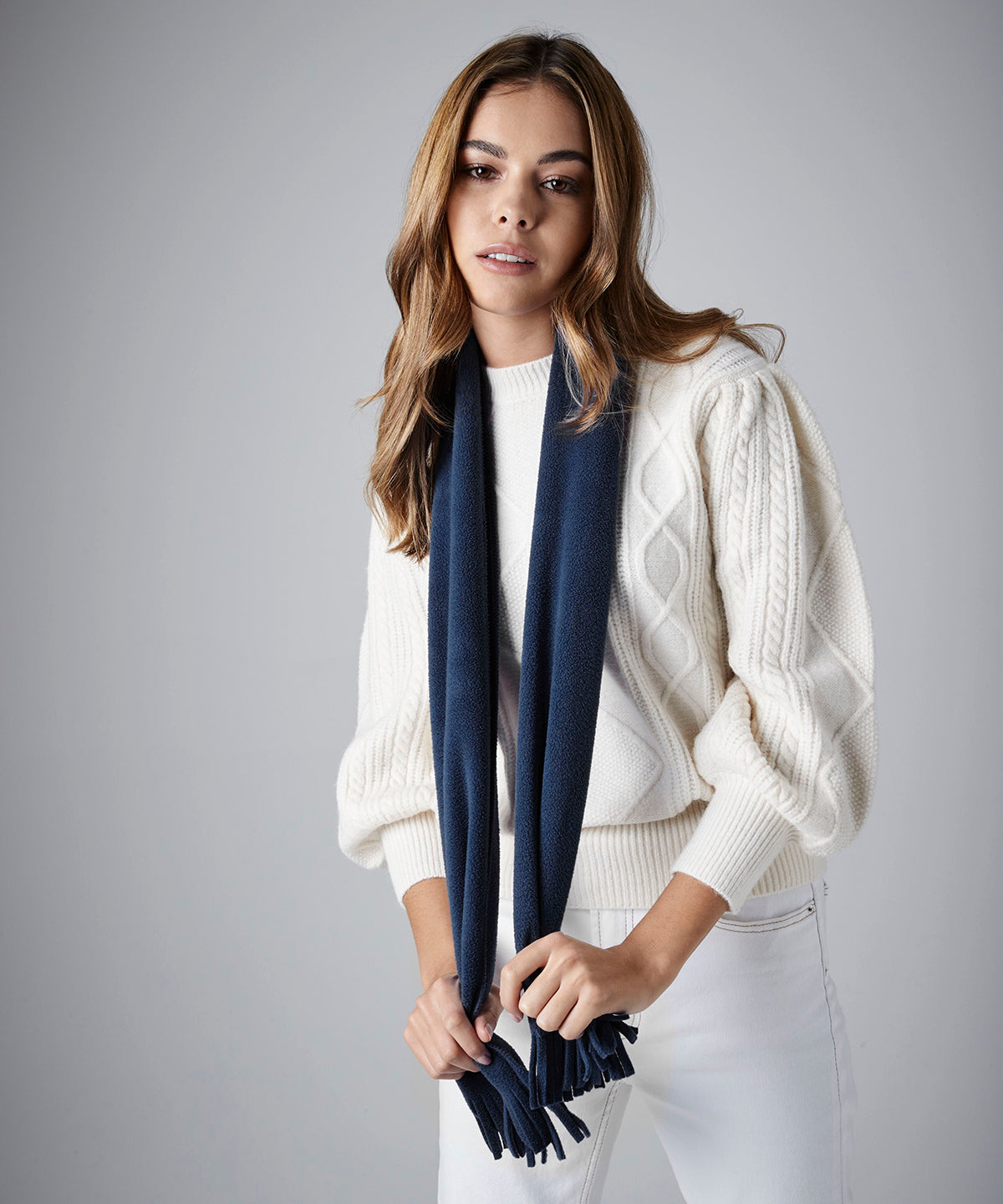 Beechfield Suprafleece Dolomite scarf, lifestyle photo