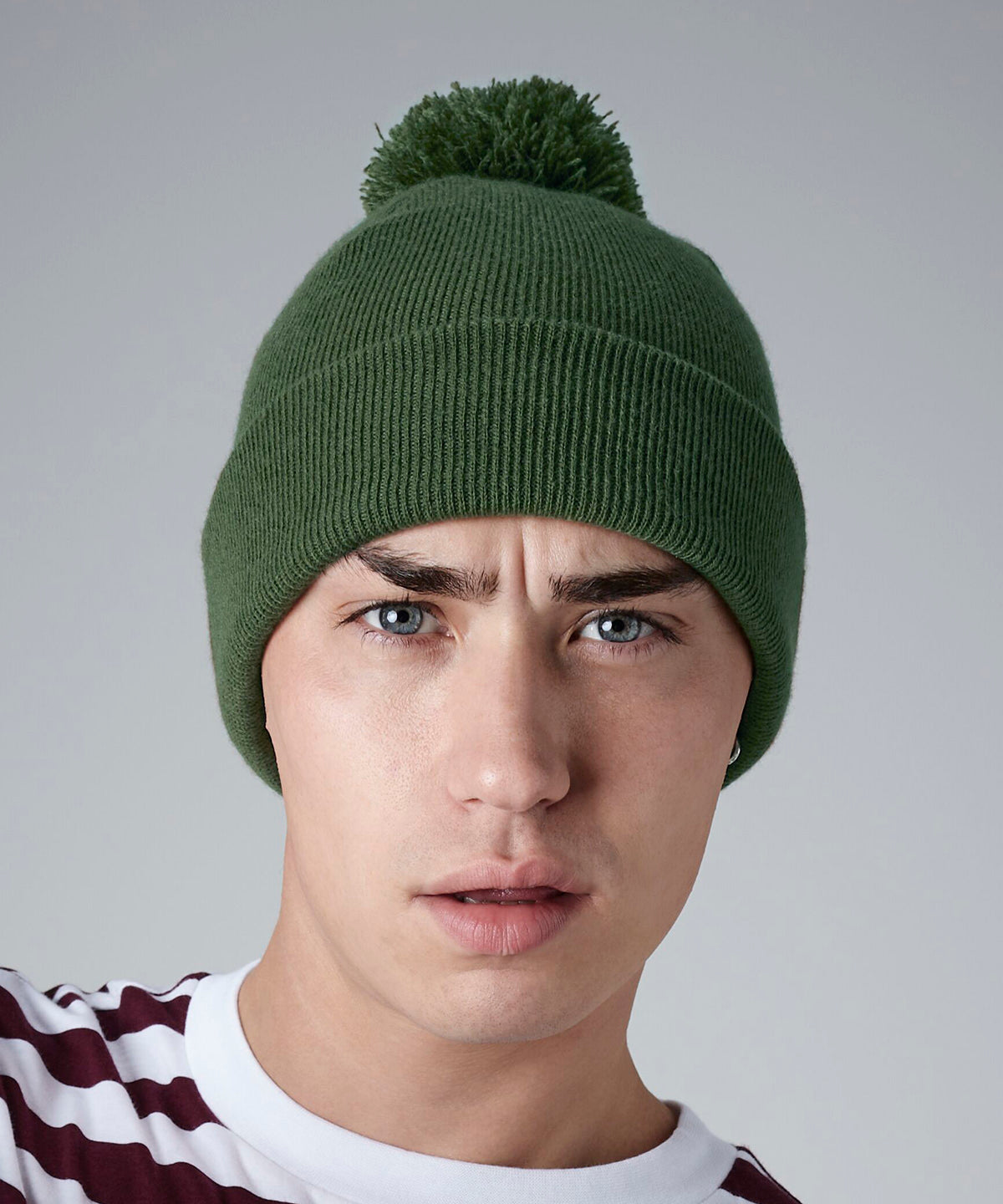 Beechfield Original pom pom beanie, lifestyle photo