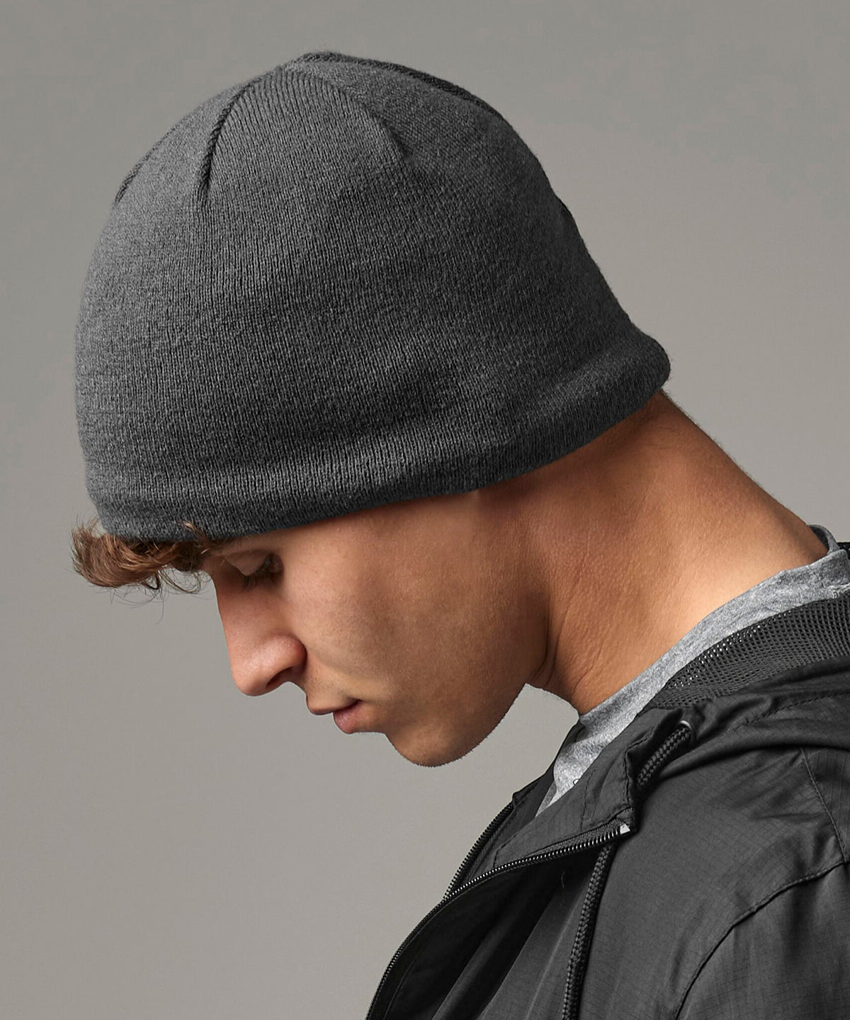 Beechfield Water-repellent active beanie, lifestyle photo