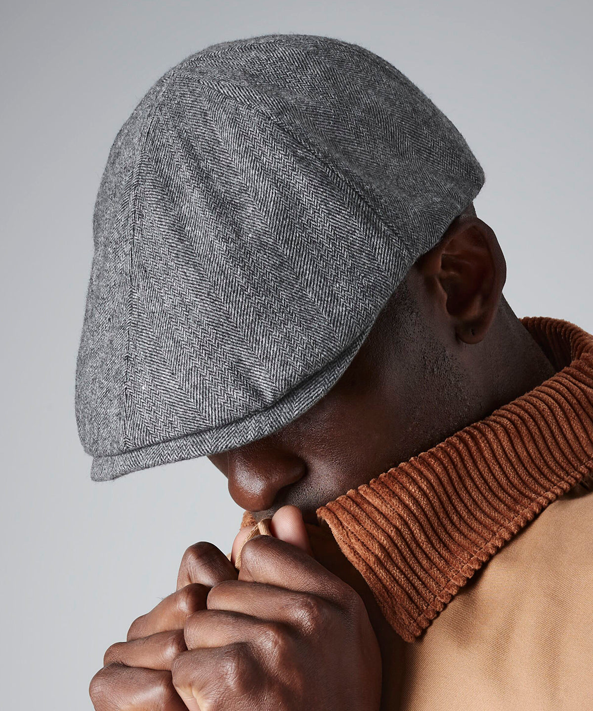 Beechfield Ivy cap in Grey, lifestyle photo