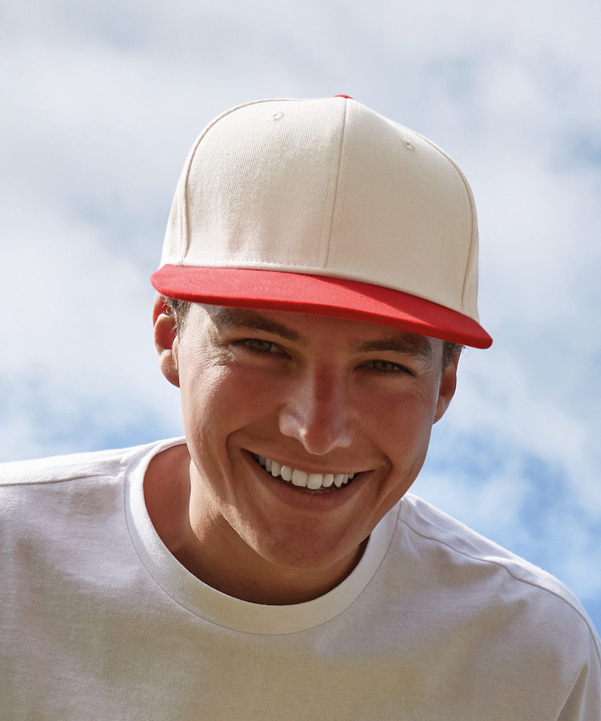 Beechfield Contrast flat peak 6-panel cap, lifestyle photo