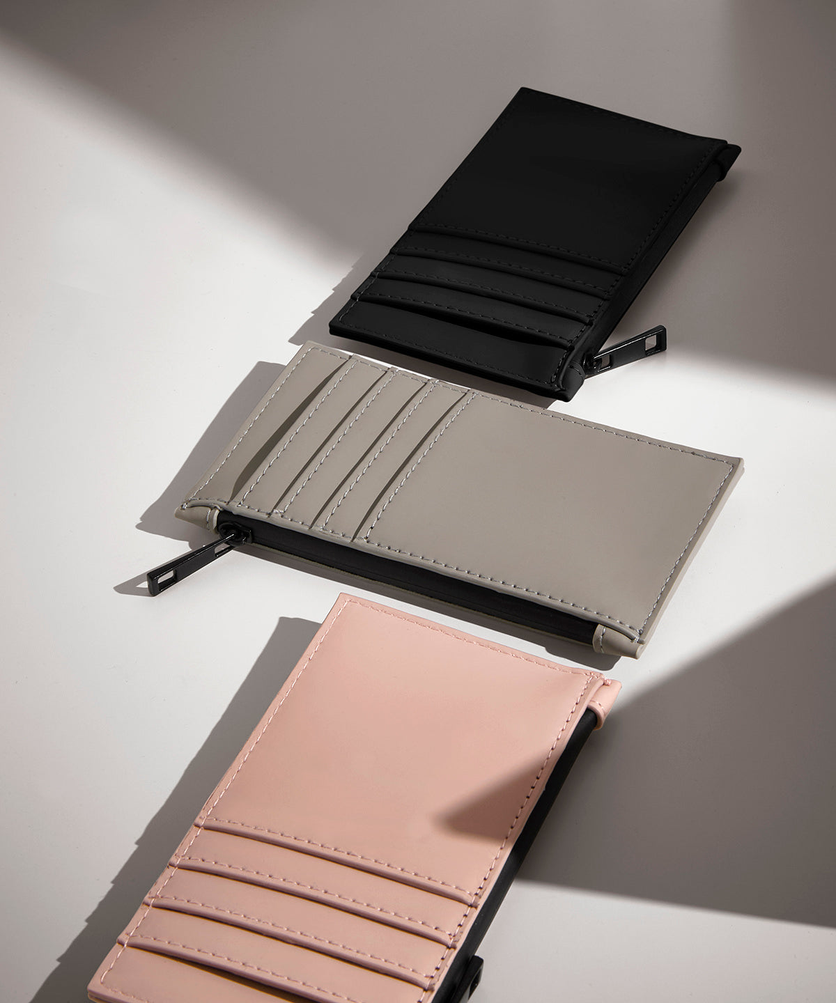 Bagbase Matte PU card holder, lifestyle photo