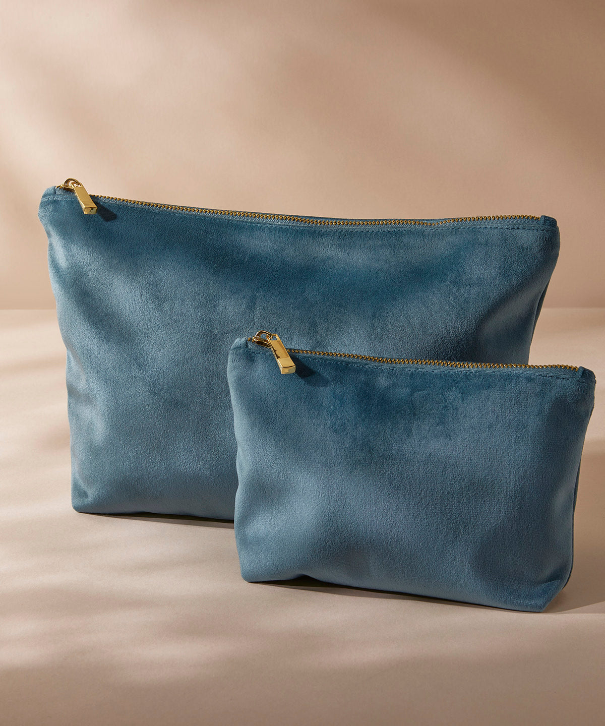 Bagbase Velvet accessory bag, lifestyle photo