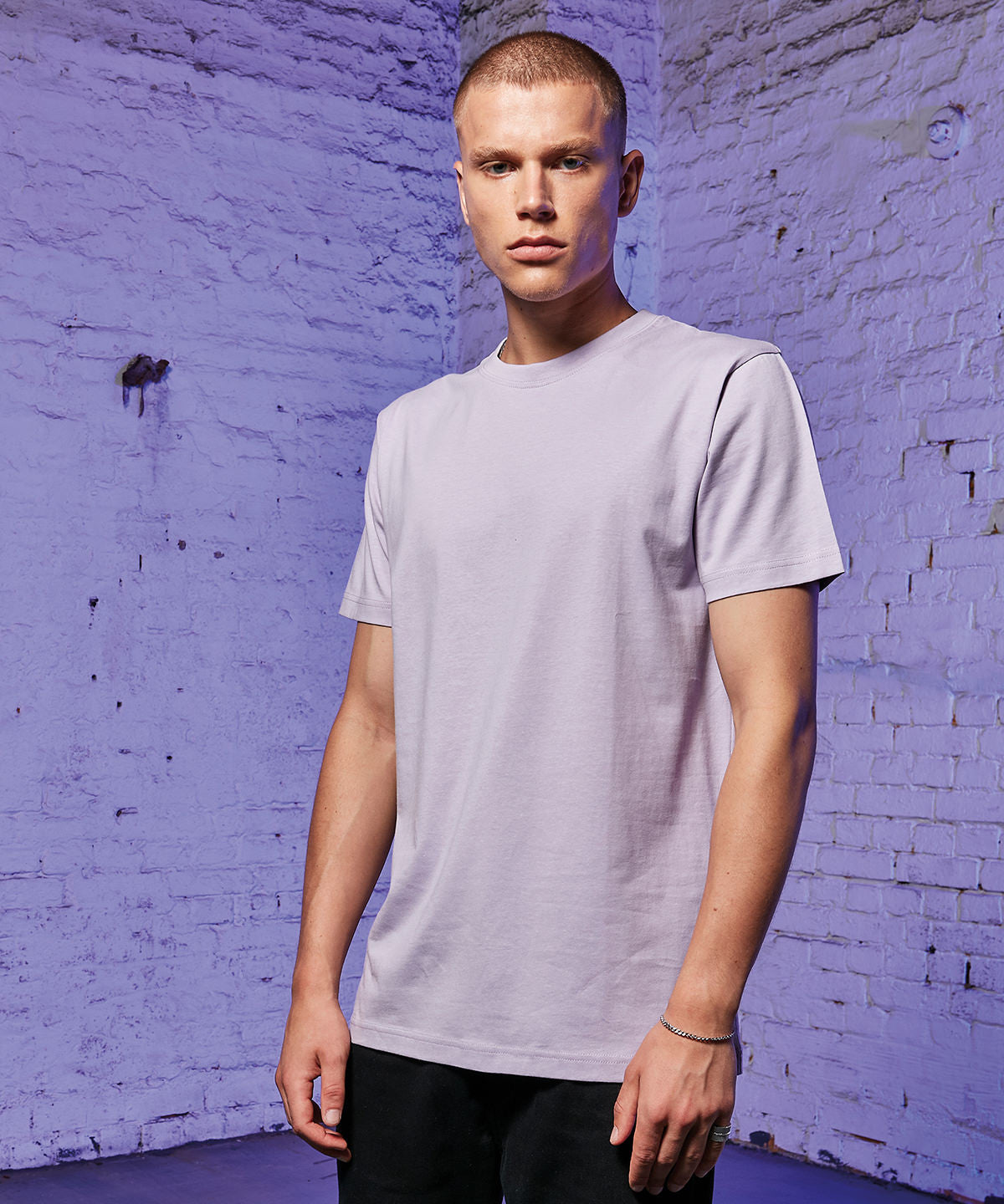 Build Your Brand T-shirt round-neck, lifestyle photo