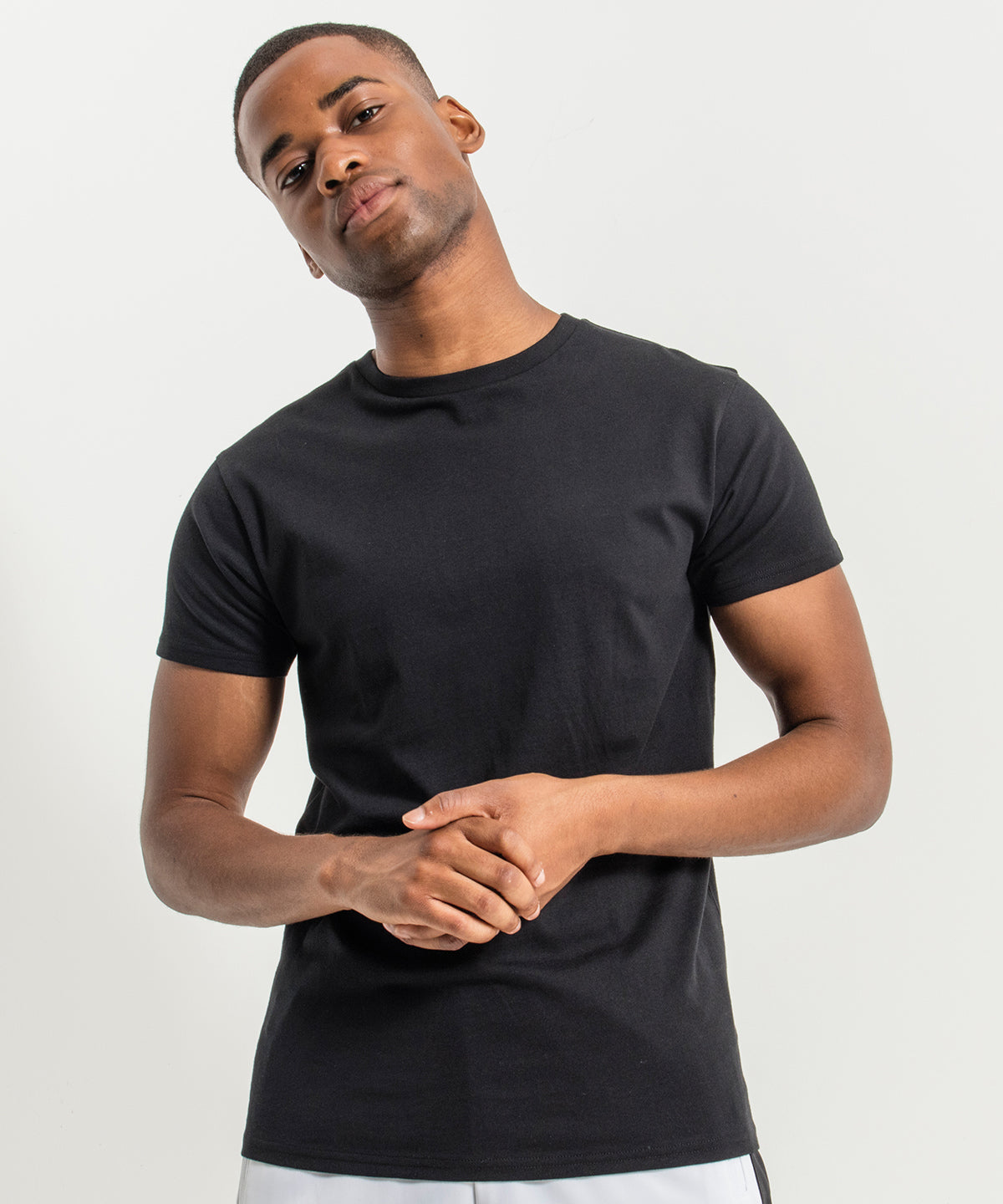 Build Your Brand Basic t-shirt in Black, lifestyle photo