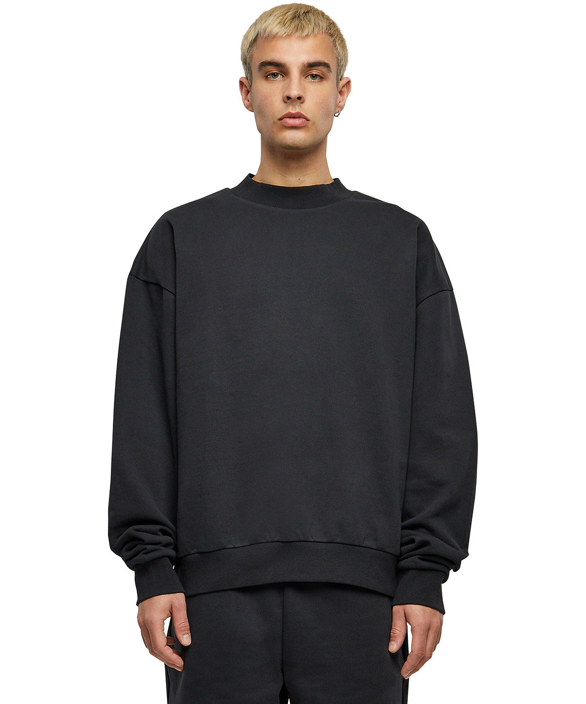 Build Your Brand Ultra-heavy cotton crew neck, lifestyle photo