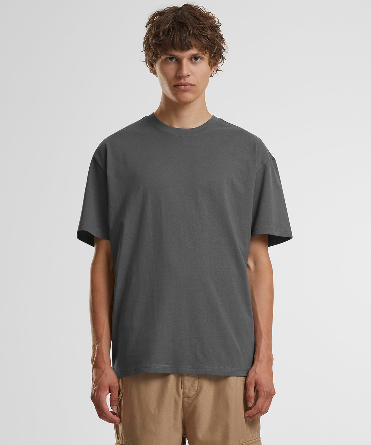 Build Your Brand Vintage loose tee, lifestyle photo