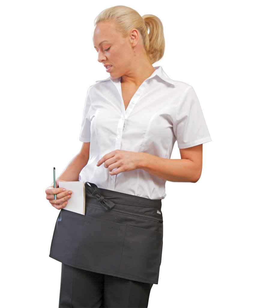 Dennys Zip Pocket Apron in Black