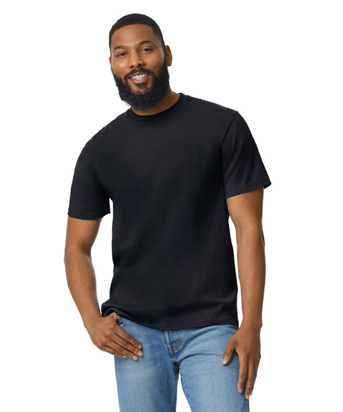 Gildan Softstyle midweight adult no-label enzyme wash t-shirt, lifestyle photo
