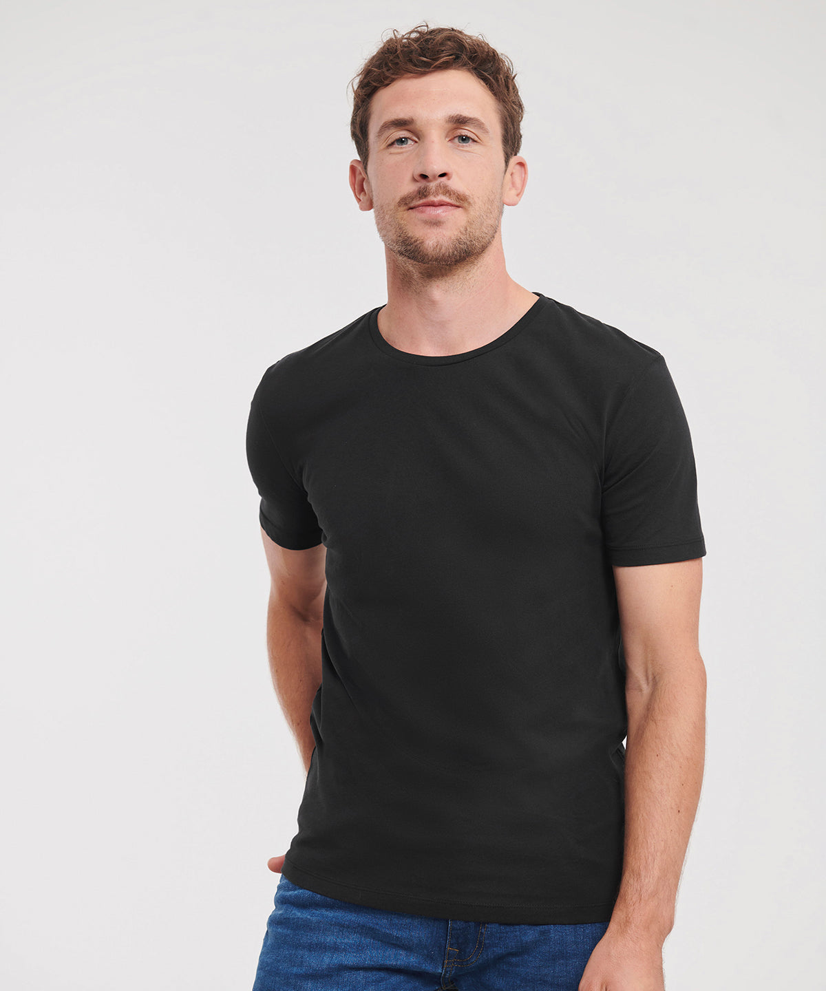 Russell Athletic Pure organic tee, lifestyle photo