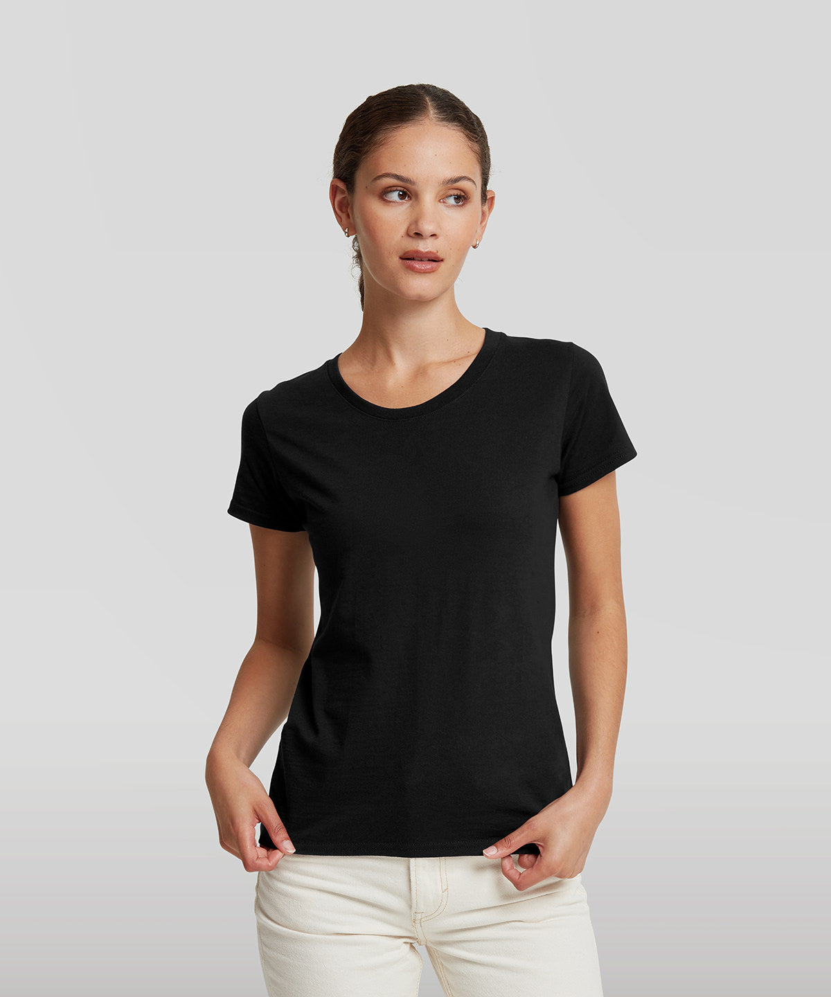 Russell Athletic Women’s authentic classic t-shirt, lifestyle photo