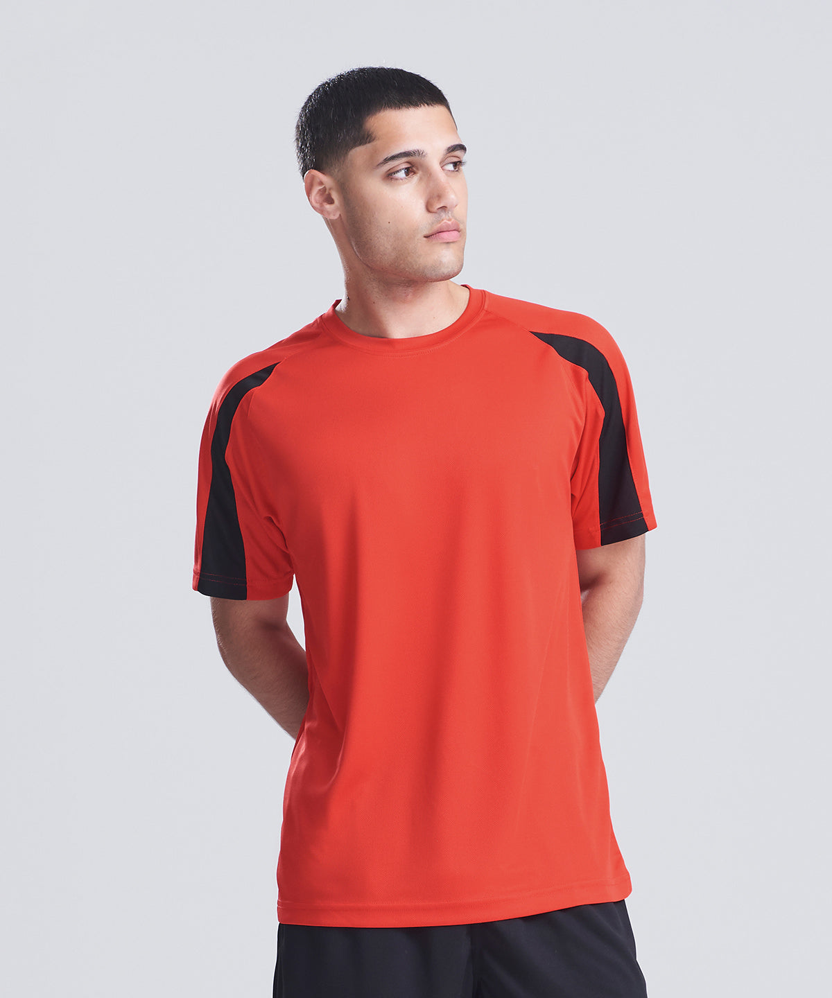 AWDis Just Cool Contrast cool T, lifestyle photo