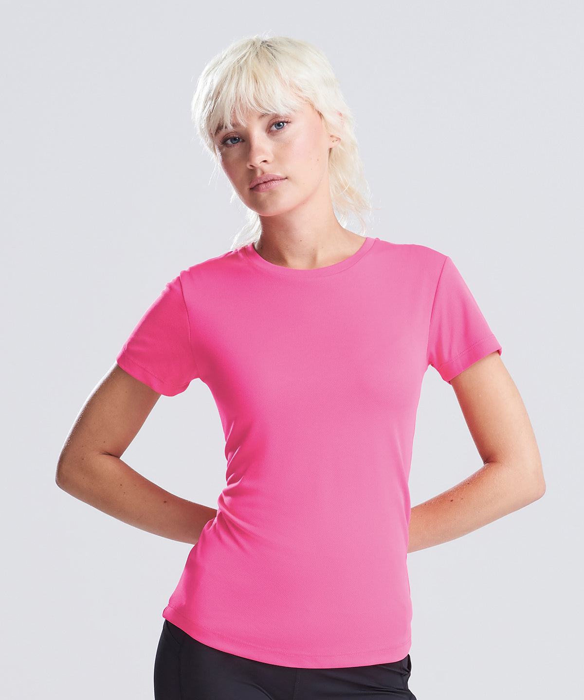 AWDis Just Cool Women's cool T, lifestyle photo
