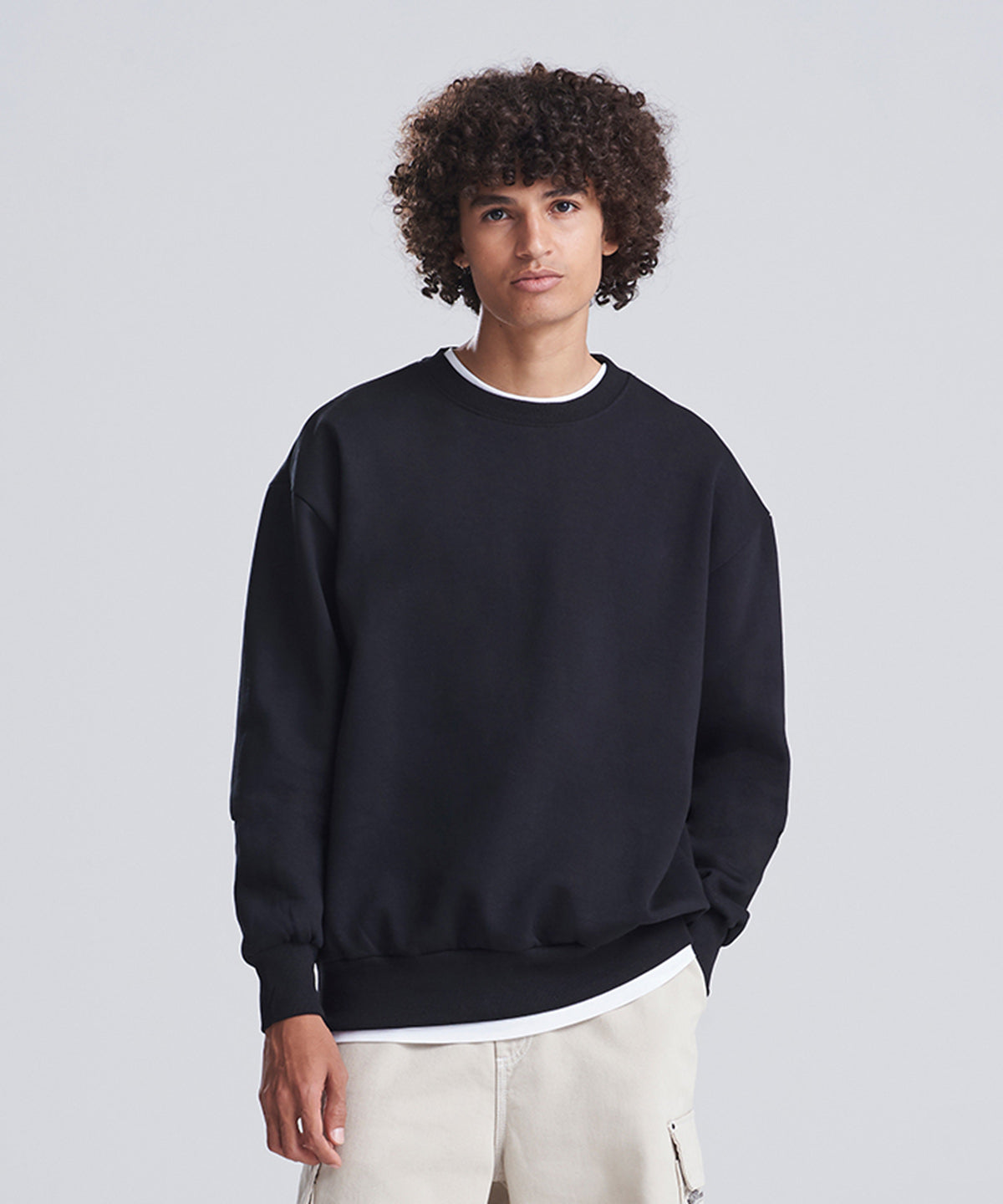 AWDis Just Hoods Signature heavyweight sweatshirt, lifestyle photo