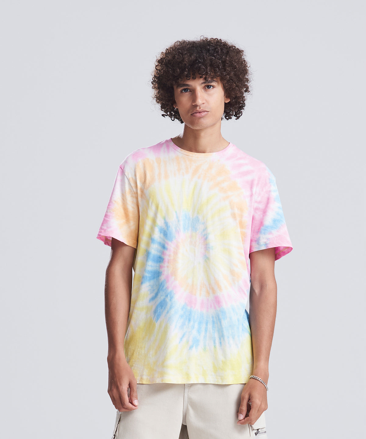 AWDis Just T's Tie-dye T in Tie-dye Swirl, lifestyle photo