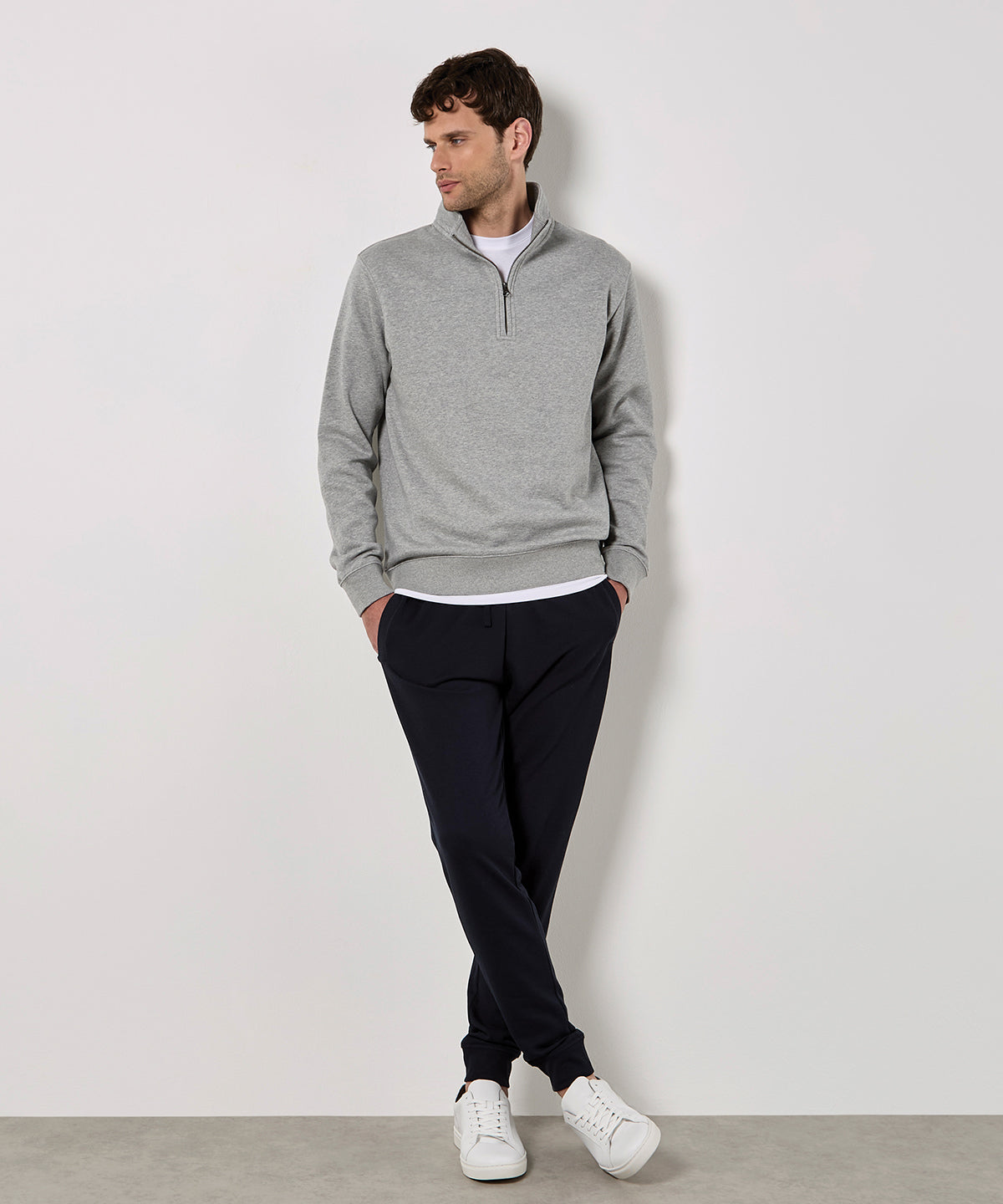 Kustom Kit Regular fit ¼-zip sweatshirt, lifestyle photo