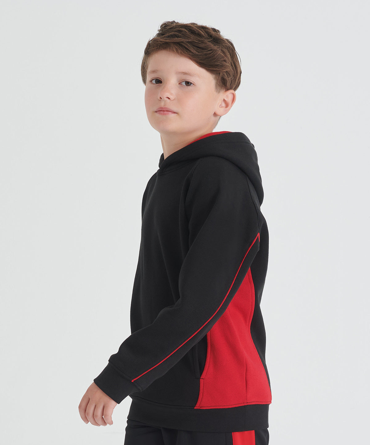 Finden & Hales Kids pullover hoodie, lifestyle photo