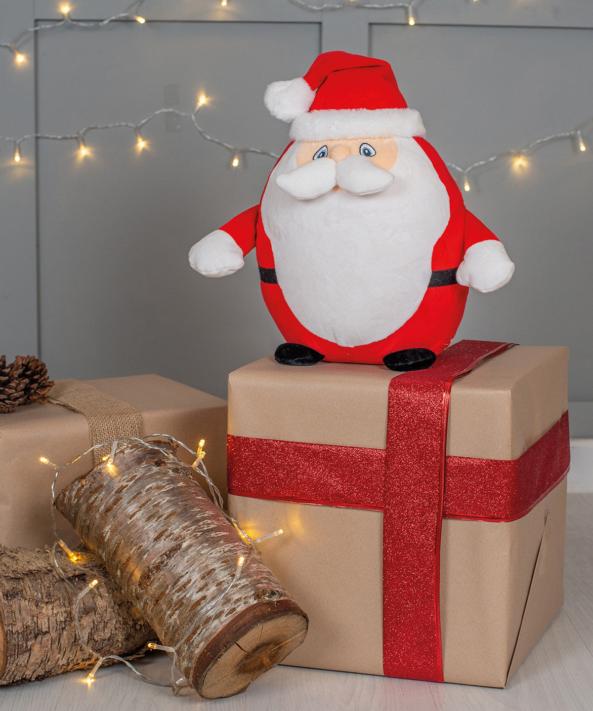Mumbles Zippie Father Christmas in Red, lifestyle photo