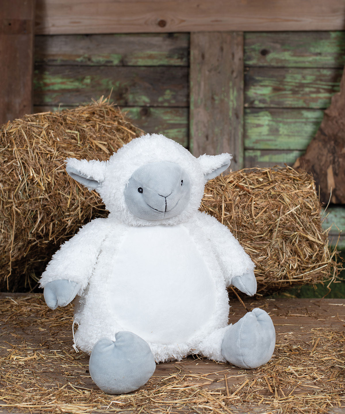 Mumbles Zippie Lamb in Cream, lifestyle photo