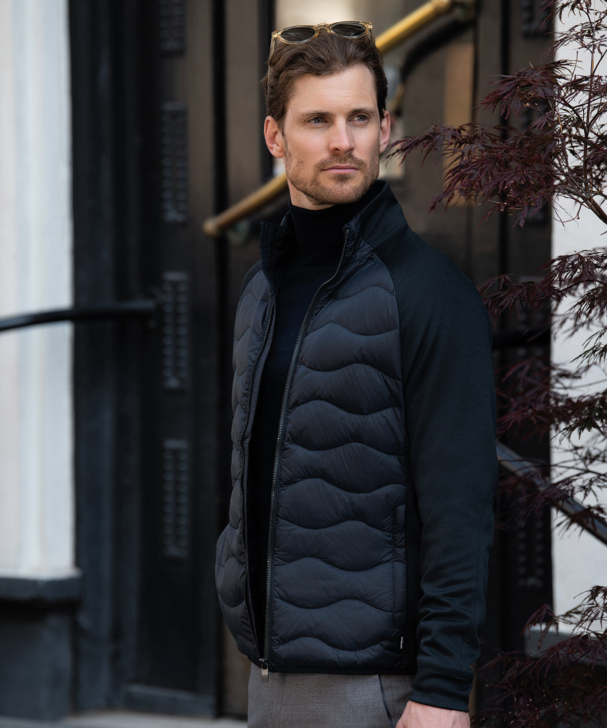 Nimbus Stillwater – premium hybrid down jacket in Black, lifestyle photo