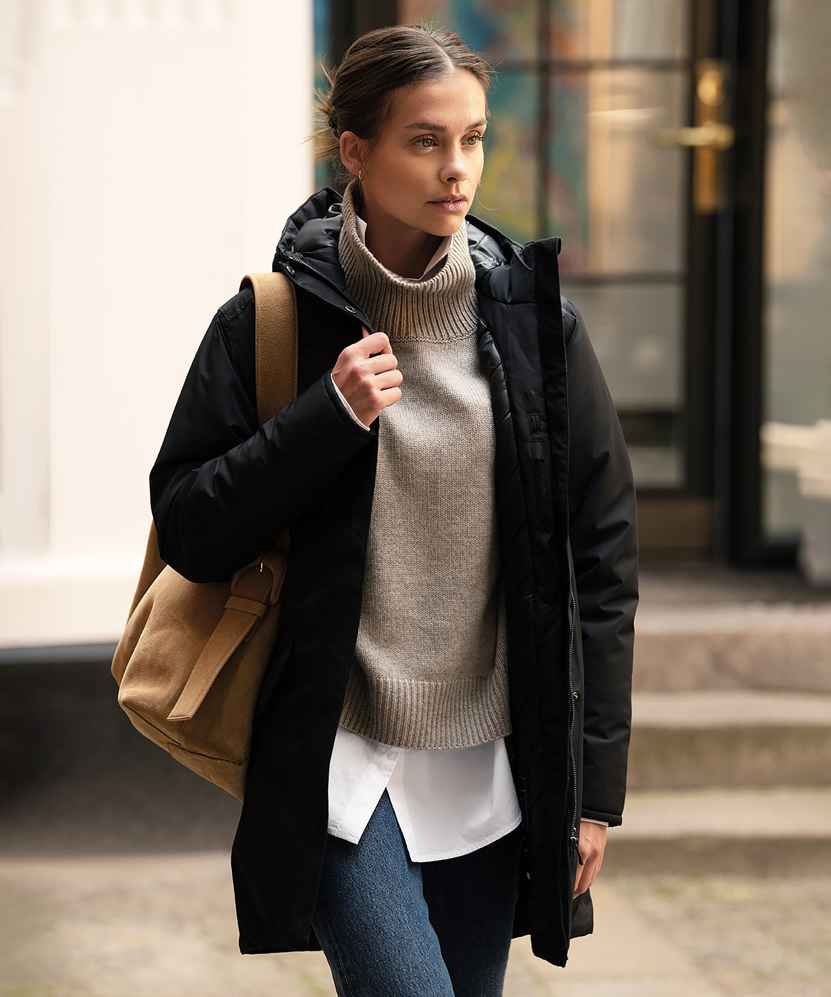 Nimbus Women’s Northdale – fashionable winter jacket in Black, lifestyle photo
