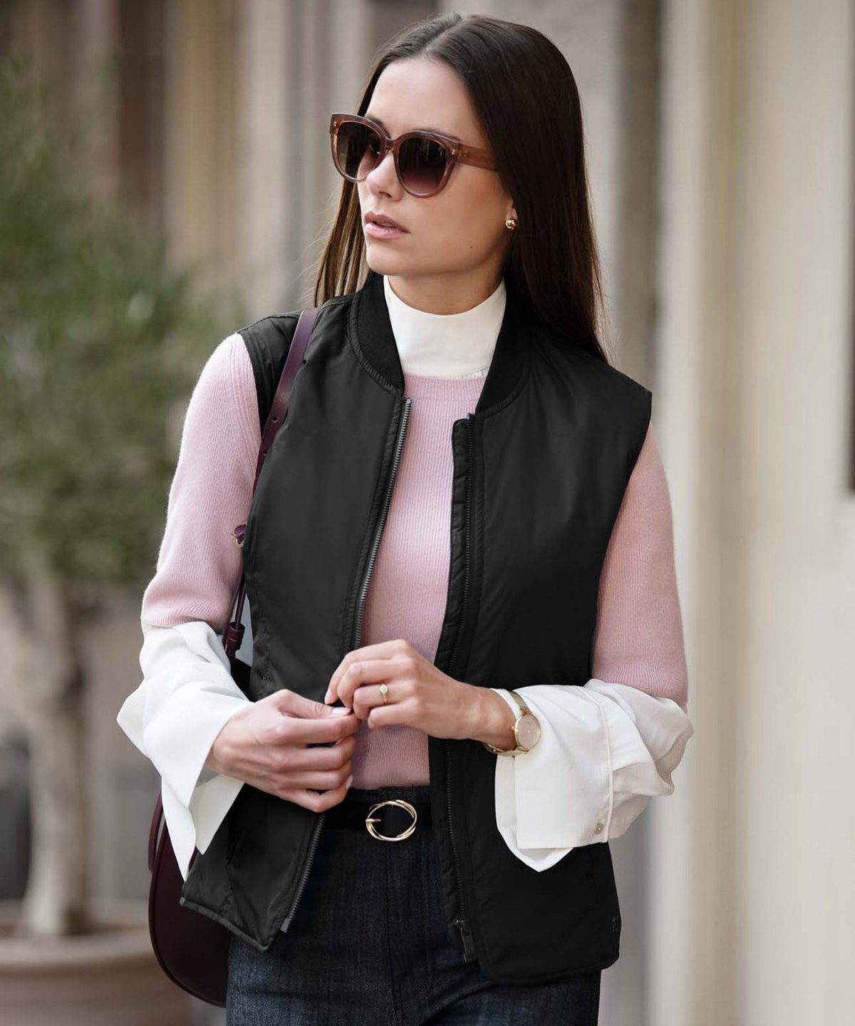 Nimbus Women’s Maine – pleasantly padded gilet in Black, lifestyle photo