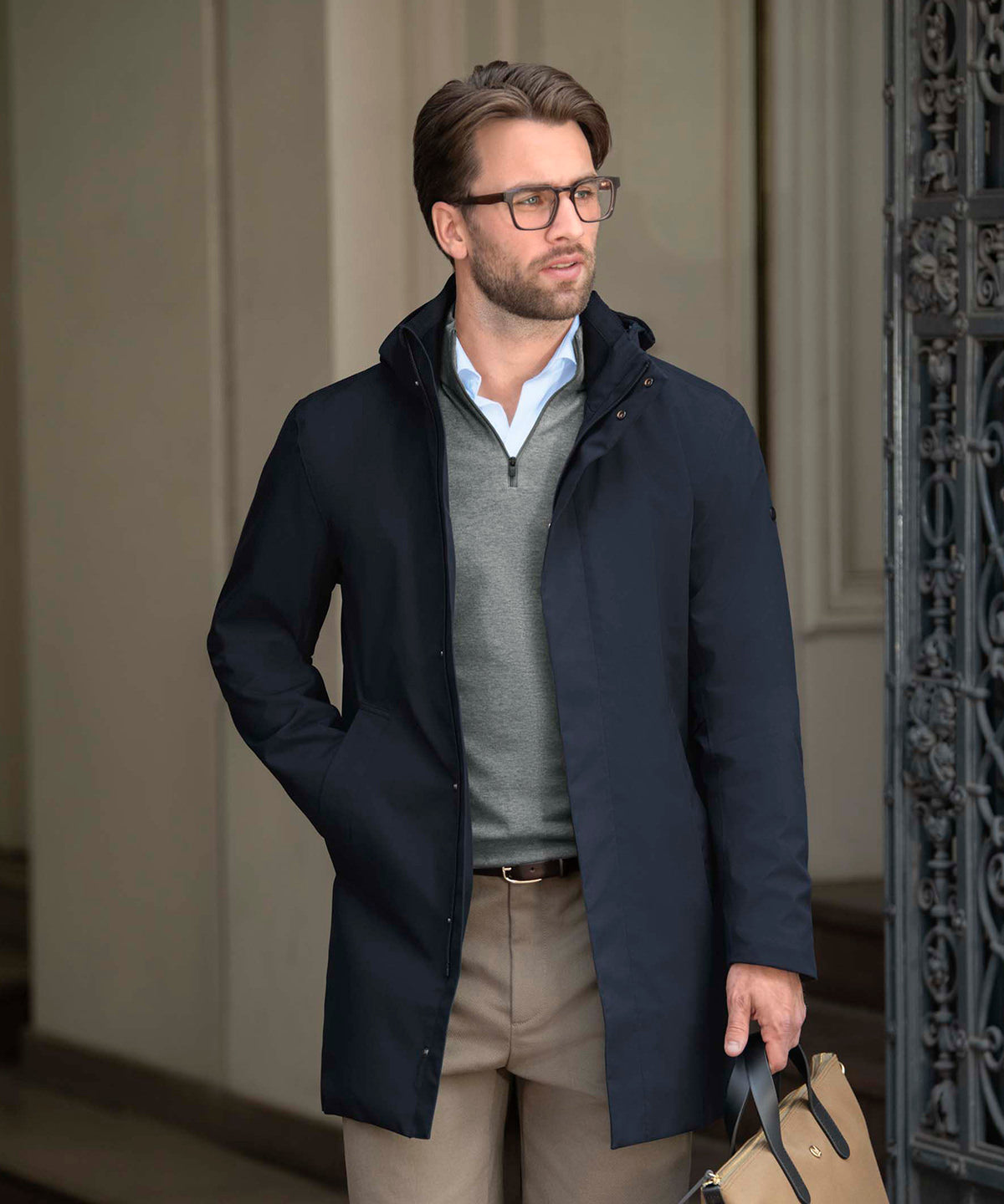 Nimbus Eldridge – stylish ¾-length car coat, lifestyle photo