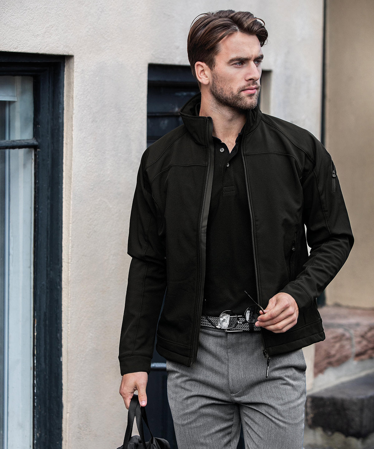 Nimbus Duxbury – fashionable performance softshell jacket, lifestyle photo