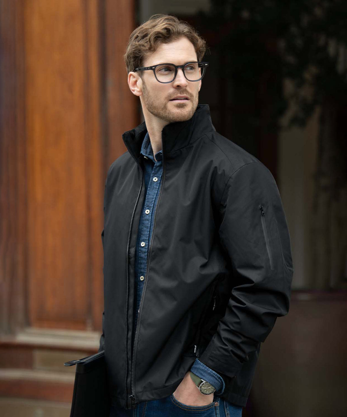 Nimbus Redmond men – elegant technical jacket in Black, lifestyle photo