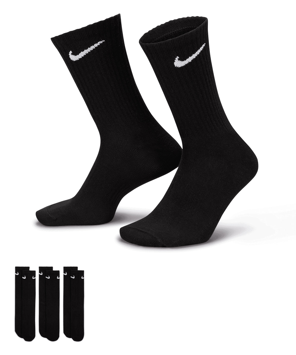 Nike Everyday crew socks (3 pairs), lifestyle photo